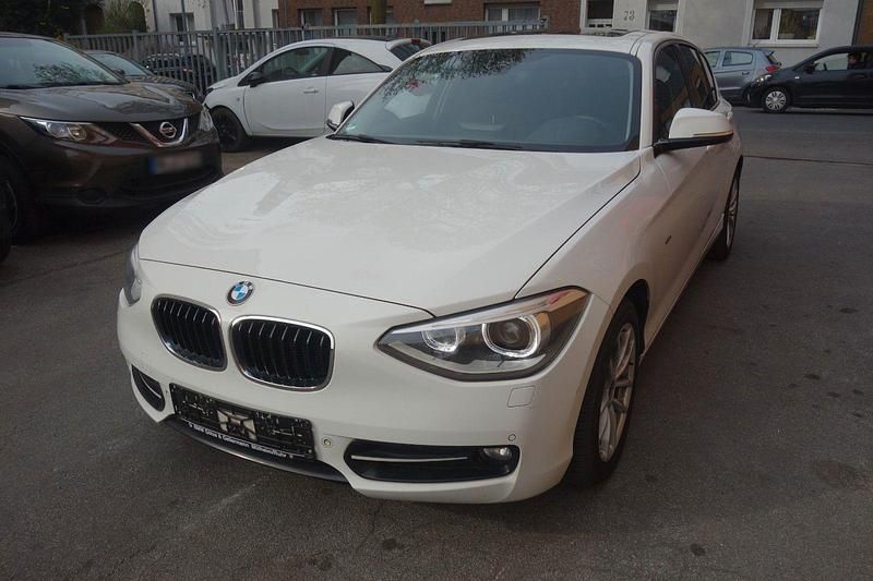 Gebraucht BMW 118 Sport Line 143 PS (105 kW) 2013 Weiß Kleinwagen