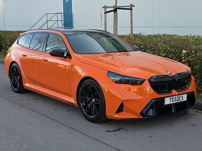 Gebraucht BMW M5 Performance 727 PS (534 kW) 2025 Sonderlackierung Kombi