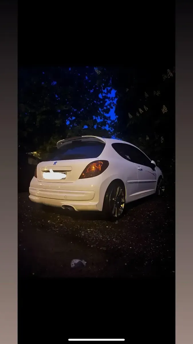 Gebraucht Peugeot 207 2008 Weiß