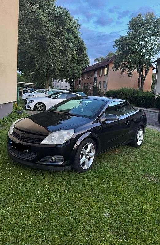 Gebraucht 2007 Opel Astra Cabriolet Cabrio | 2.200 € (Etwas zu teuer) - Bild 1/4