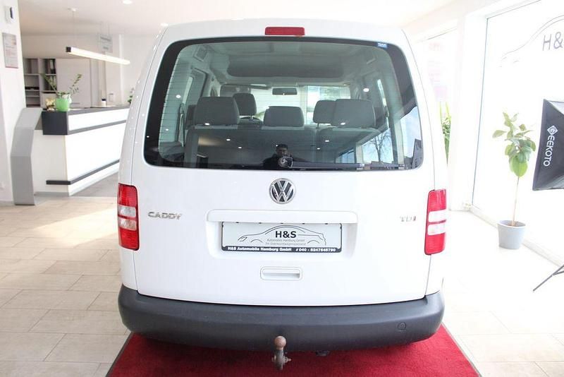 Gebraucht VW Caddy Trendline 102 PS (75 kW) 2014 Candyweiß Van / Kleinbus