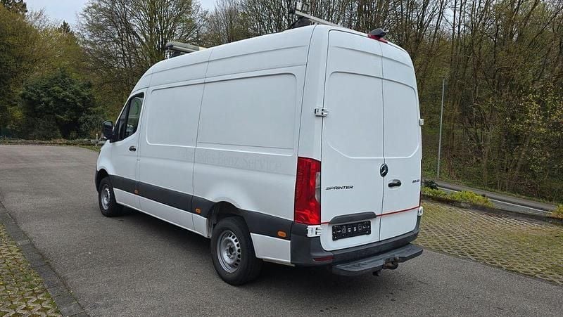 Gebraucht Mercedes Sprinter 163 PS (119 kW) 2018 Weiß Van