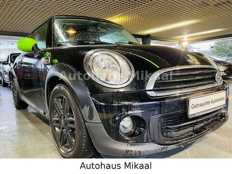 Gebraucht Mini ONE 75 PS (55 kW) 2013 Midnight black Kleinwagen