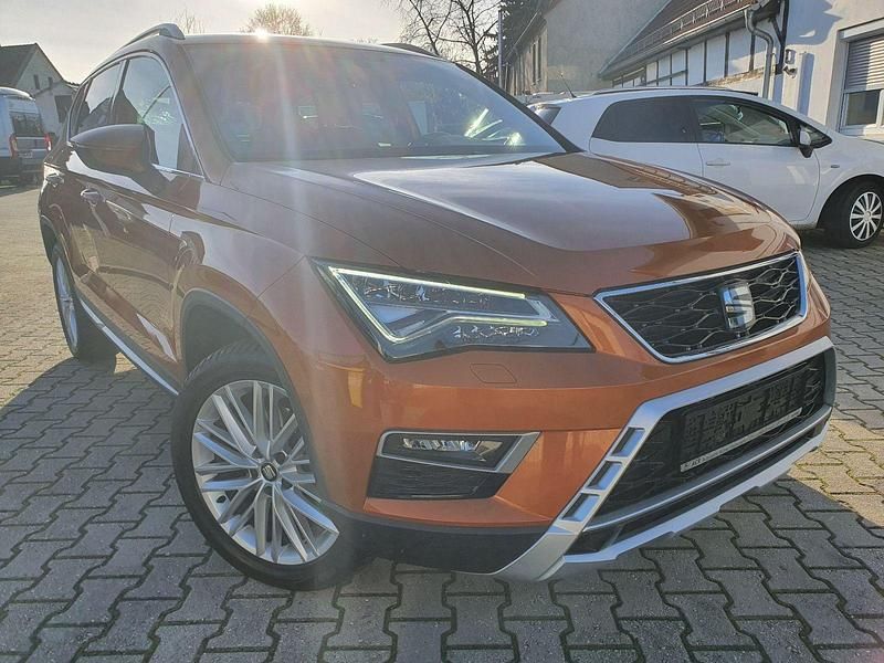 Orange Gebraucht 2018 Seat Ateca 4Drive SUV | 17.499 € (Superpreis) - Bild 1/4