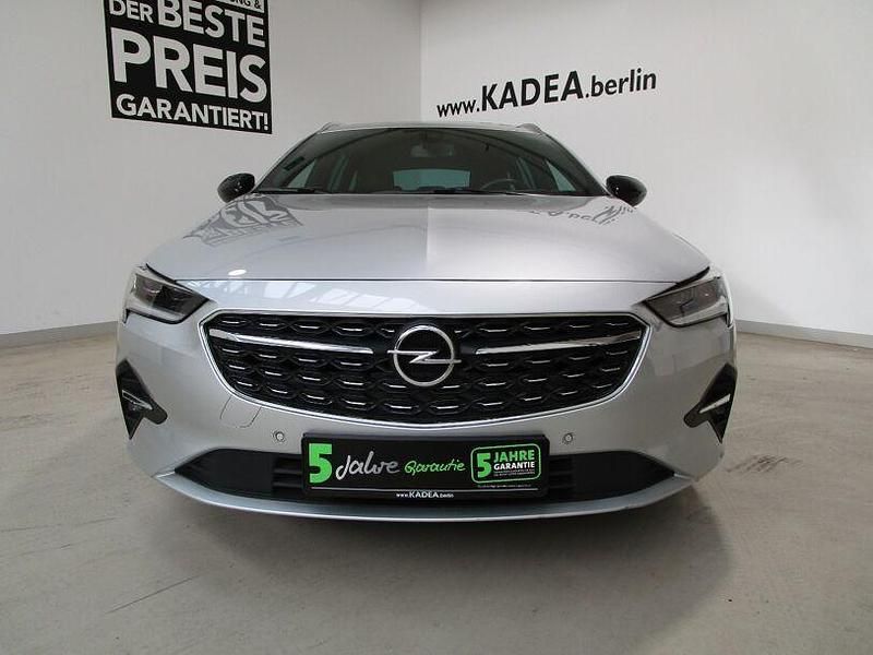 Gebraucht Opel Insignia 174 PS (127 kW) 2021 Argon silber/ice silver (m2) Kombi