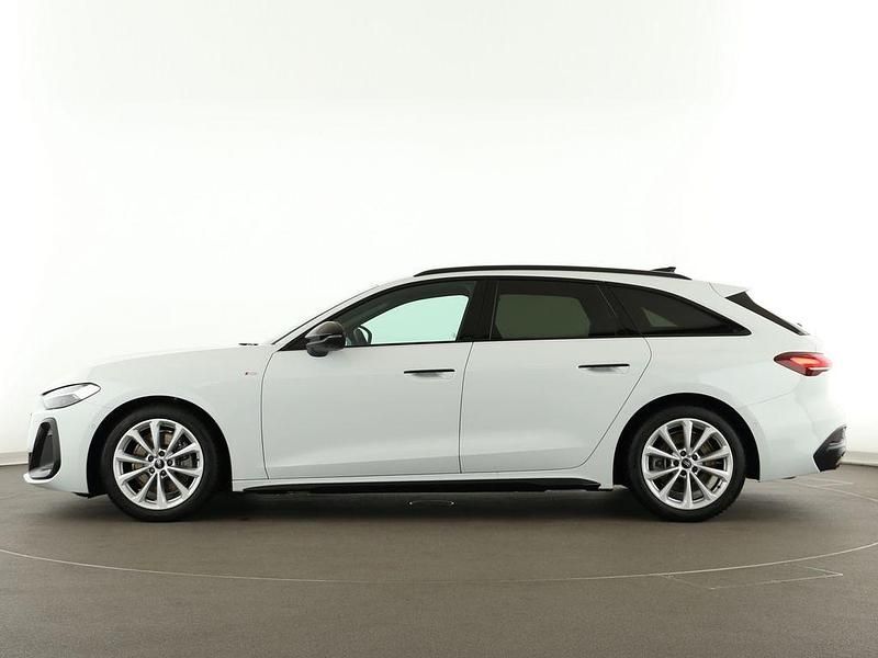 Gebraucht Audi A5 Ambiente 204 PS (150 kW) 2025 Gletscherweiß metallic Kombi