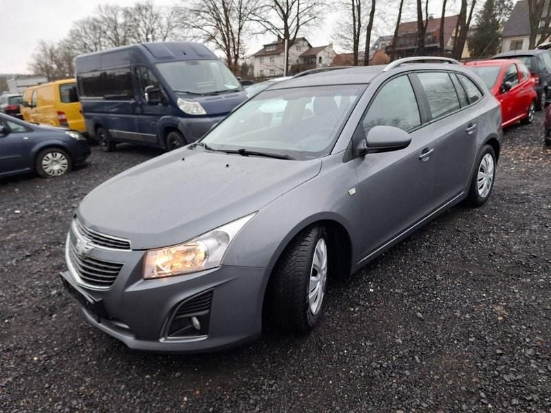 Gebraucht Chevrolet Cruze LT 124 PS (91 kW) 2012 Grau Kombi