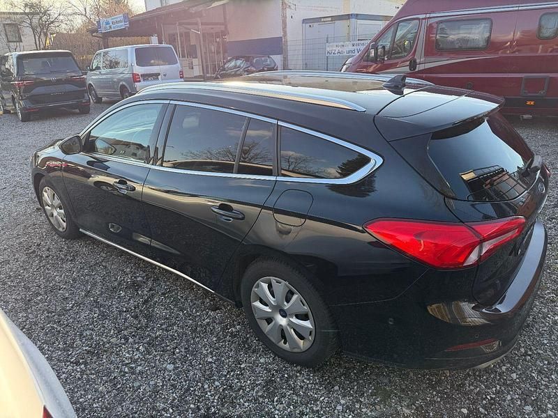 Gebraucht Ford Focus Vignale 150 PS (110 kW) 2020 Schwarz Kombi