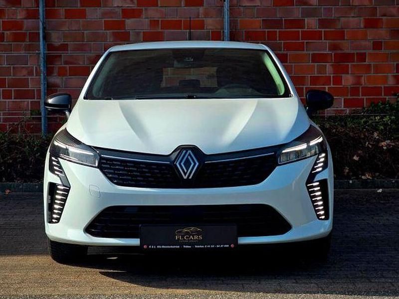 Gebraucht Renault Clio V Evolution 67 PS (49 kW) 2023 Weiß Limousine