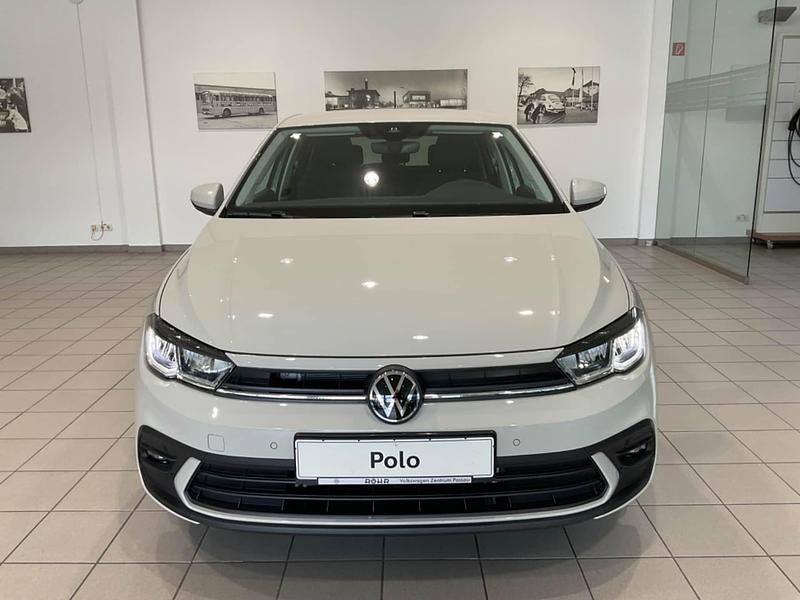 Gebraucht VW Polo Move 95 PS (69 kW) 2024 Grau Kleinwagen