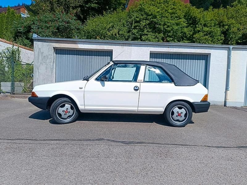 Weiß Gebraucht 1983 Fiat Ritmo Cabrio | 7.450 € - Bild 1/4