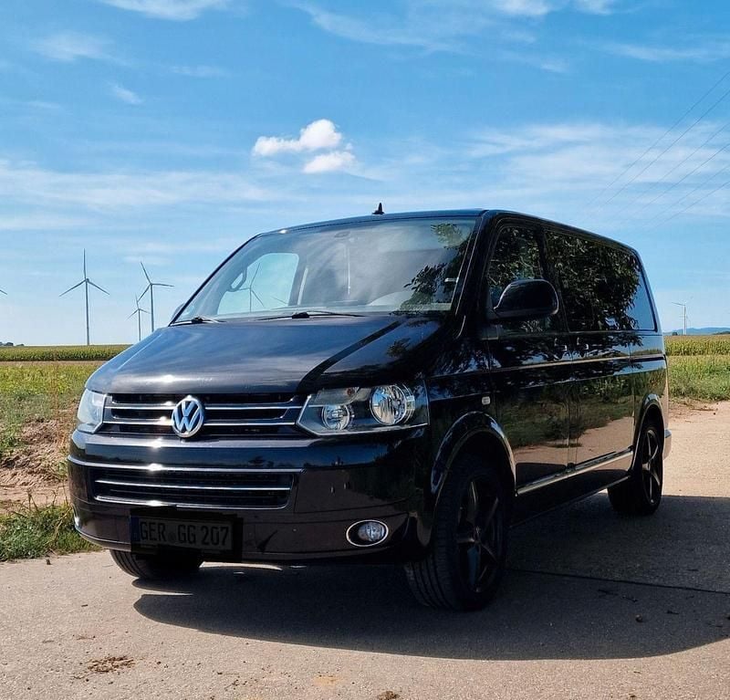 Schwarz Gebraucht 2011 VW T5 Van | 15.999 € - Bild 1/4