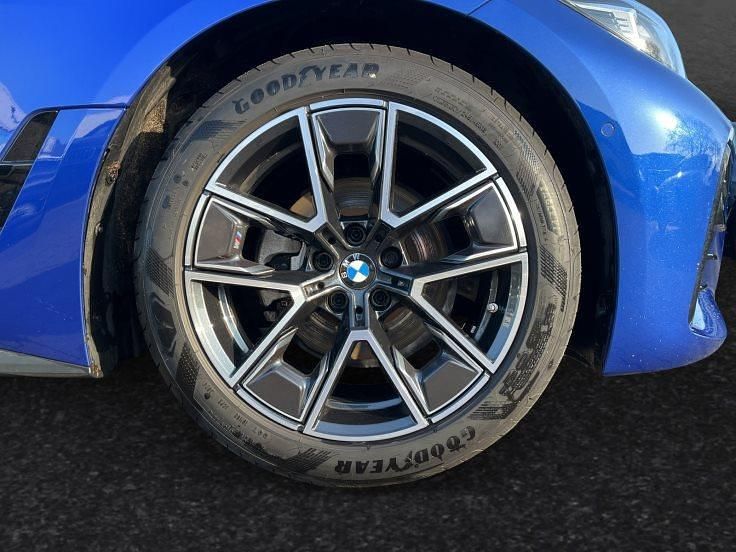 Gebraucht BMW 420 Coupé M Sport 184 PS (135 kW) 2025 Portimao blau metallic Coupé