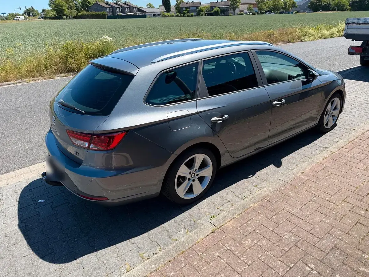 Gebraucht Seat Leon ST FR 122 PS (89 kW) 2014 Grau Kombi