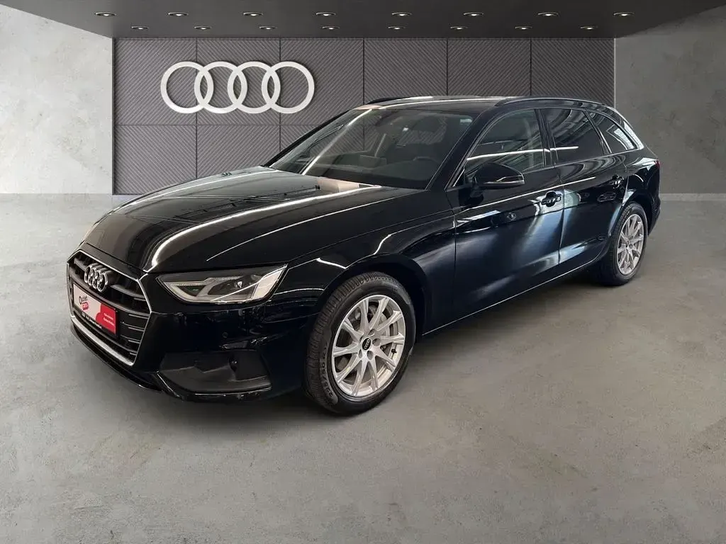 Gebraucht Audi A4 Sport 204 PS (150 kW) 2024 Brillantschwarz Kombi