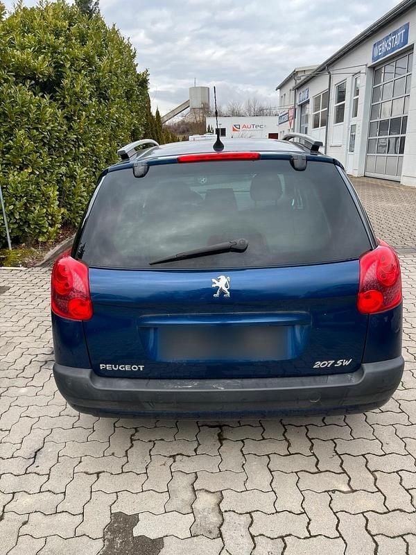 Gebraucht Peugeot 207 95 PS (69 kW) 2009 Blau Kombi