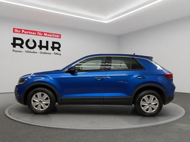Gebraucht VW T-Roc Basis 110 PS (80 kW) 2022 Blau SUV