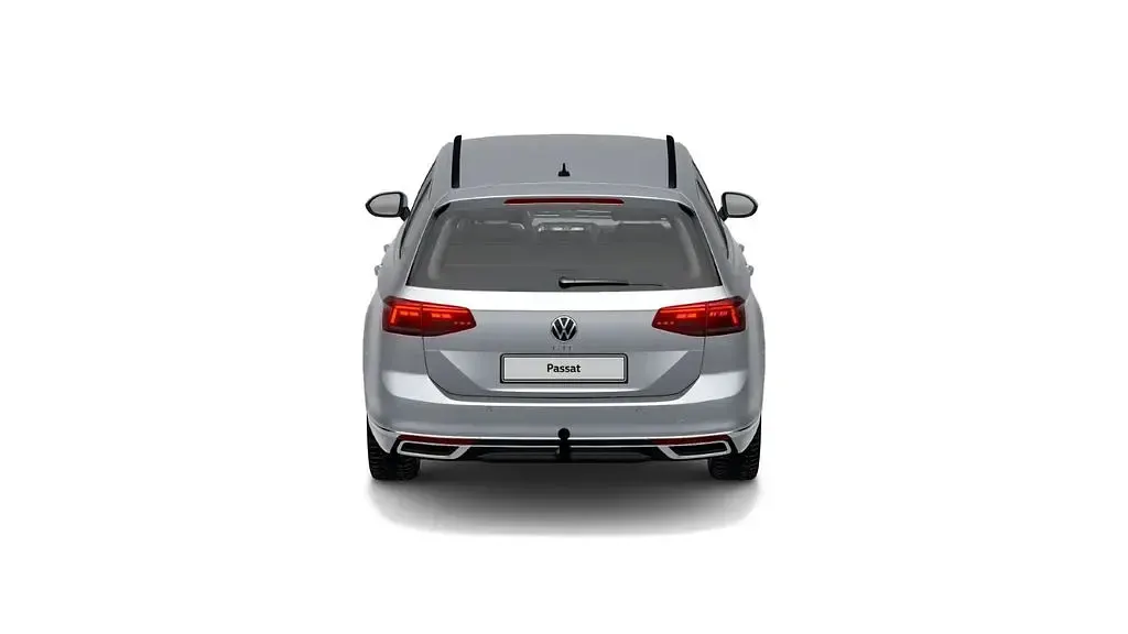 Gebraucht VW Passat GTE 218 PS (160 kW) 2022 Scale silver metallic Kombi