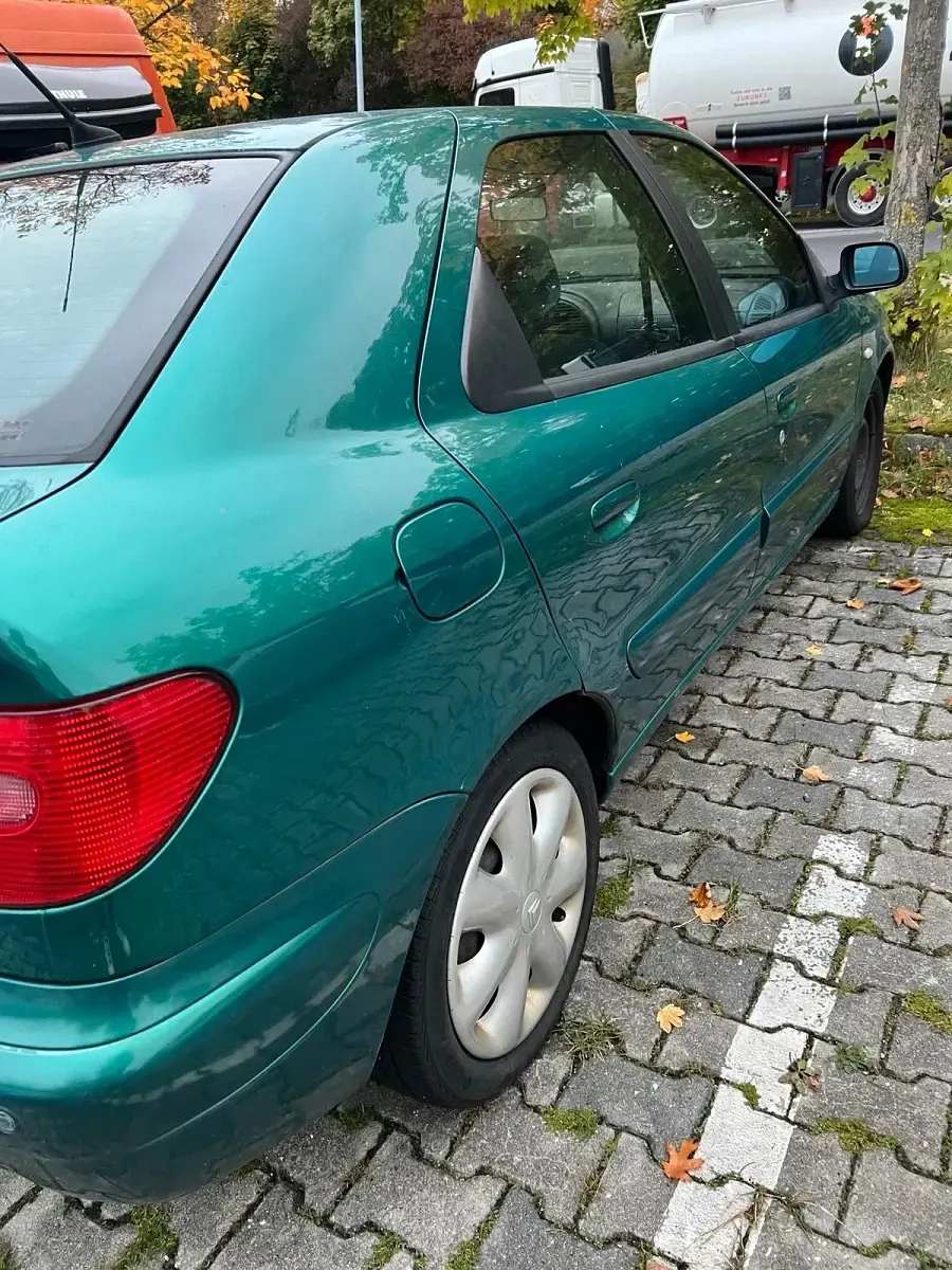Gebraucht Citroën Xsara 110 PS (80 kW) 2000 Grün Limousine