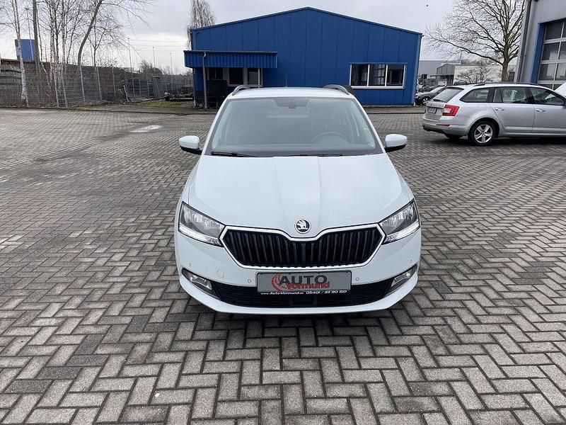 Gebraucht Skoda Fabia Ambition 95 PS (69 kW) 2019 Weiß Kombi