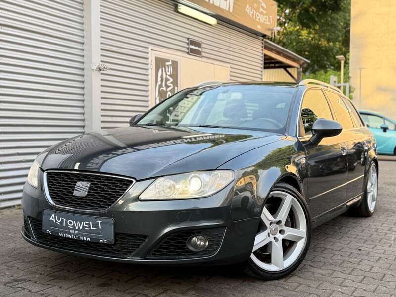 Grau Gebraucht 2010 Seat Exeo Sport Kombi | 6.000 € (Fairer Preis) - Bild 1/4