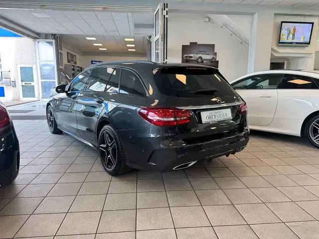 Gebraucht Mercedes C300 AMG 245 PS (180 kW) 2020 Grau Limousine
