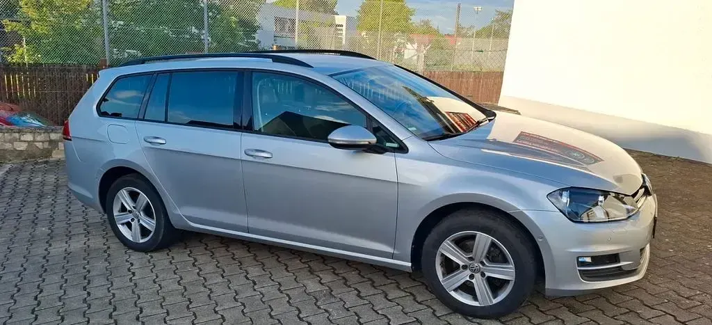 Gebraucht VW Golf VII Trendline 105 PS (77 kW) 2014 Grau Kombi