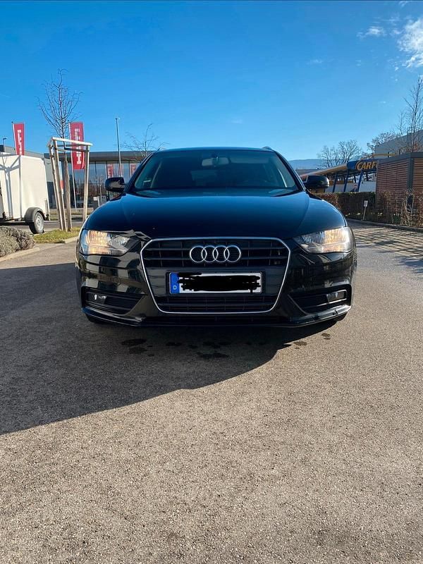 Gebraucht Audi A4 177 PS (130 kW) 2012 Schwarz Kombi