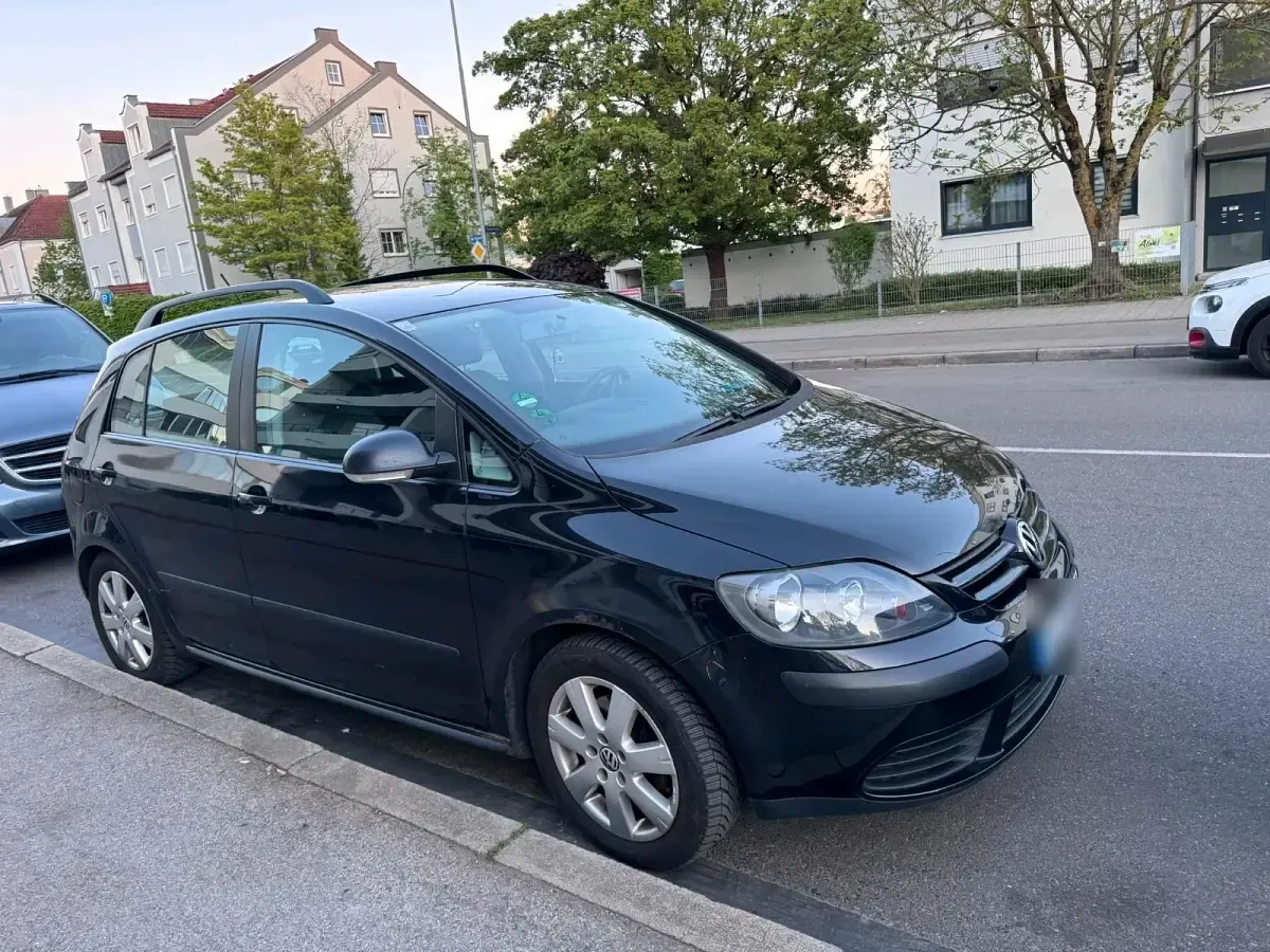 Gebraucht VW Golf V 105 PS (77 kW) 2007 Schwarz Kleinwagen
