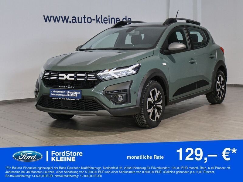 Grau Gebraucht 2023 Dacia Sandero Expression Kleinwagen | 17.990 € (Etwas zu teuer) - Bild 1/4