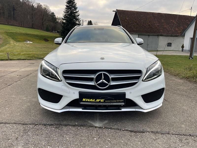 Gebraucht Mercedes C250 AMG line 211 PS (155 kW) 2017 Weiß Kombi
