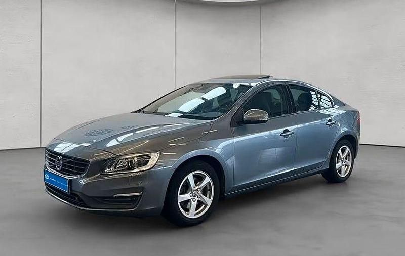 Gebraucht Volvo S60 Kinetic 190 PS (139 kW) 2016 Grau Limousine