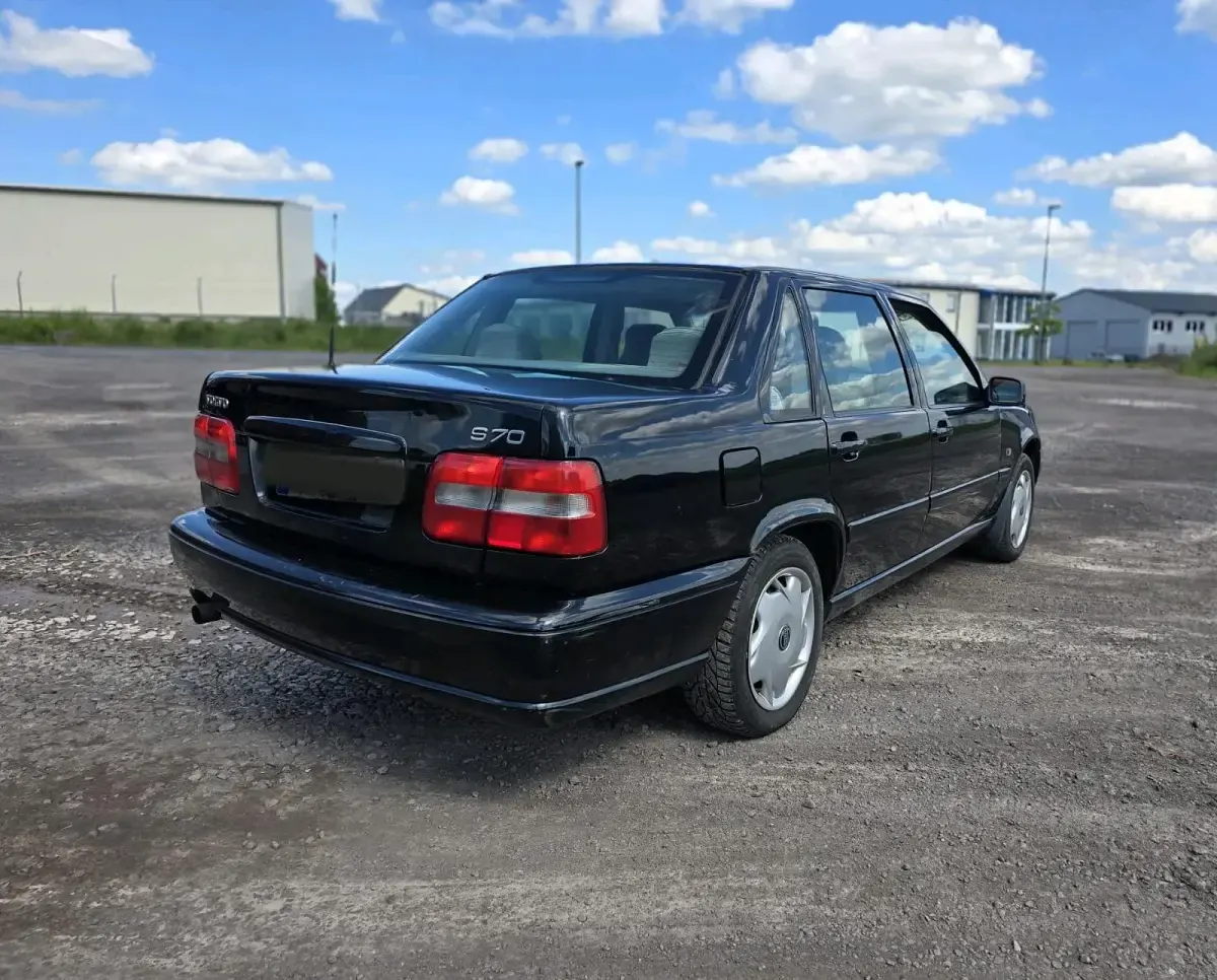 Gebraucht Volvo S70 145 PS (106 kW) 1997 Schwarz Limousine