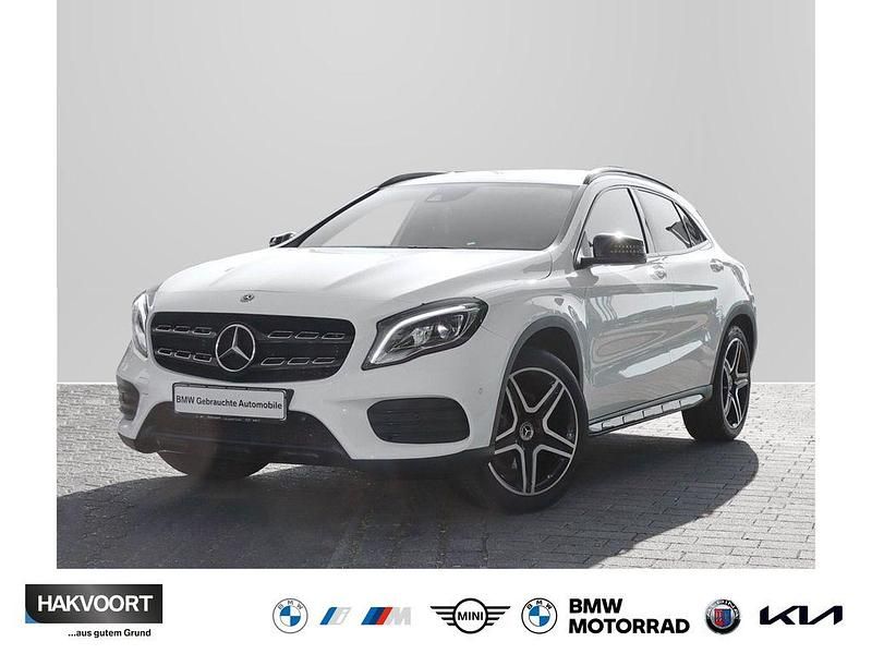 Polarweiss unilack Gebraucht 2019 Mercedes GLA220 SUV | 19.970 € (Guter Preis) - Bild 1/4