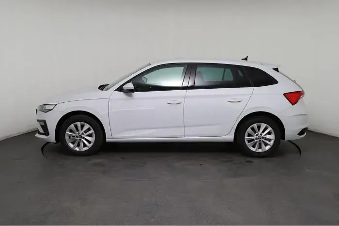 Neu Skoda Scala 116 PS (85 kW) 2026 Weiß, moonweiss metallic (2y) Kleinwagen