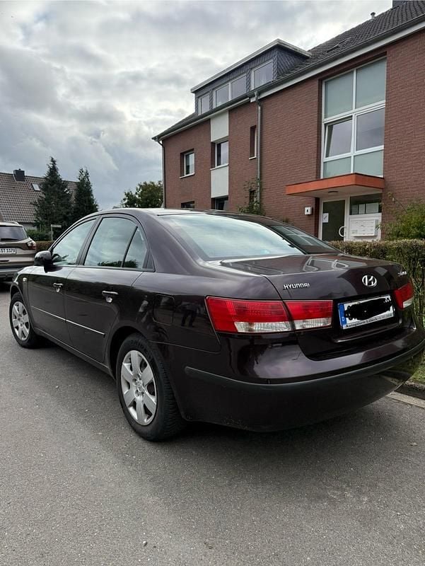 Andere farben Gebraucht 2008 Hyundai Sonata Limousine | 5.000 € - Bild 1/4