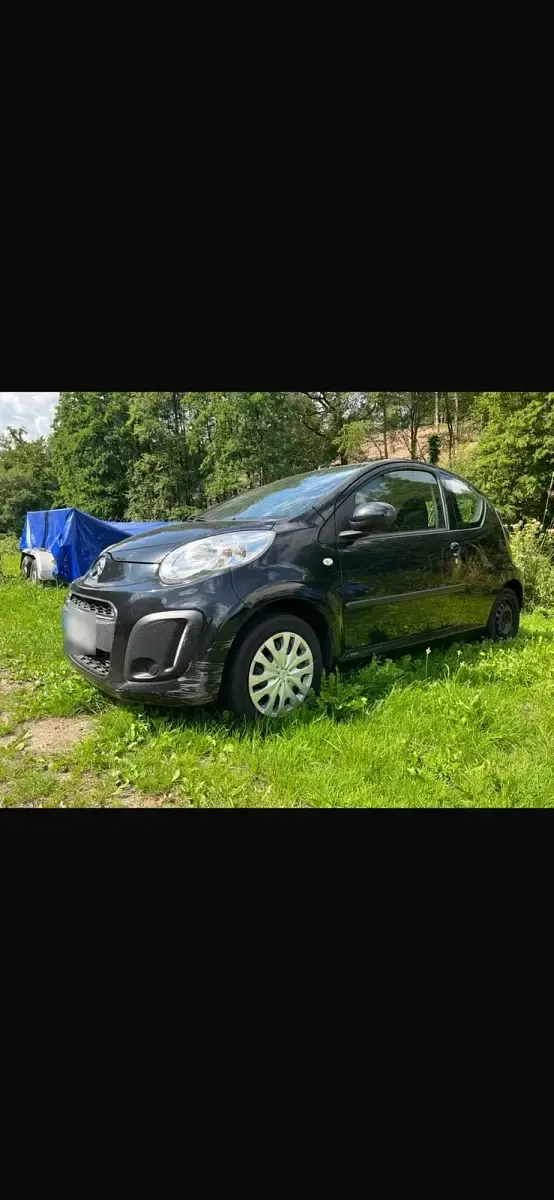 Gebraucht Citroën C1 68 PS (50 kW) 2012 Schwarz Kleinwagen