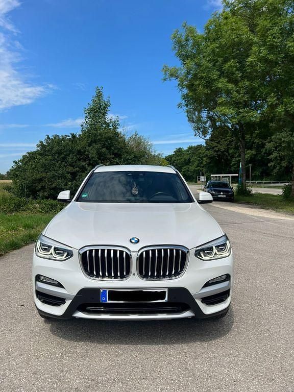 Weiß Gebraucht 2019 BMW X3 xLine SUV | 30.500 € (Guter Preis) - Bild 1/4