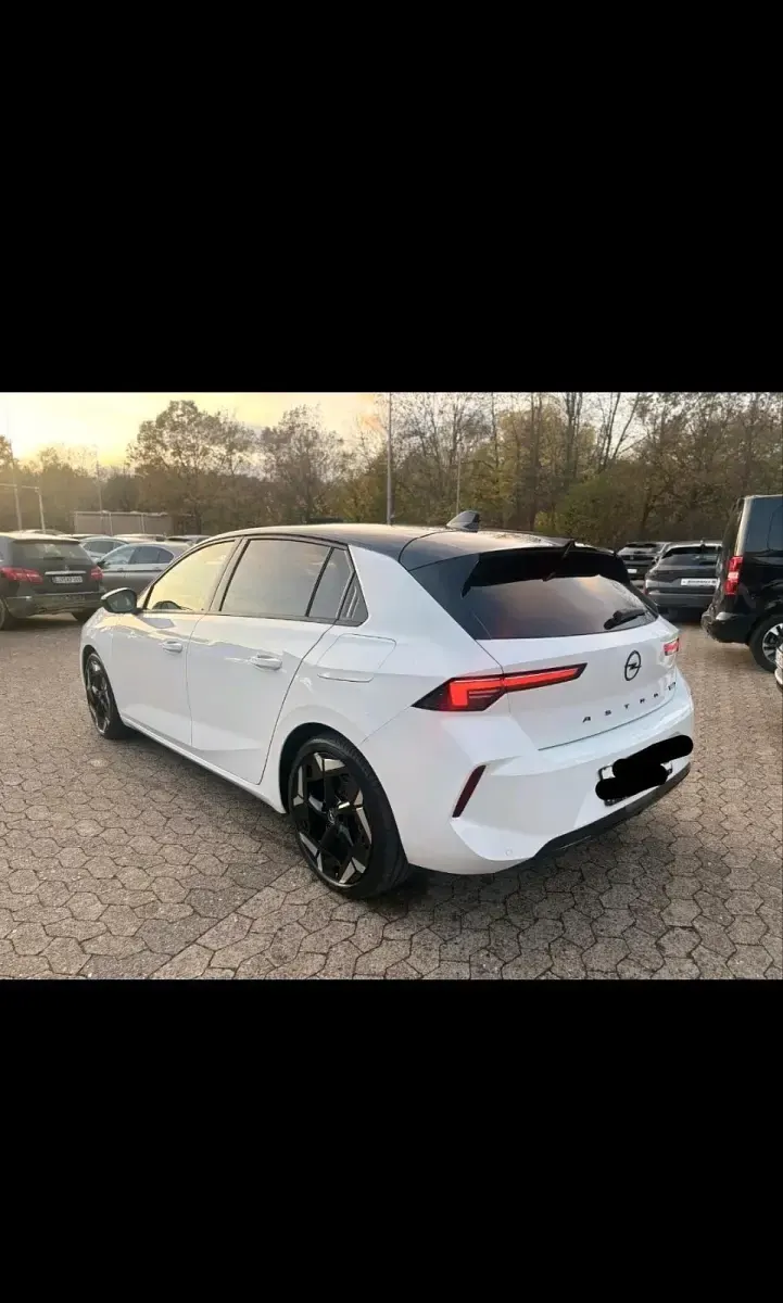 Gebraucht Opel Astra GSe 225 PS (165 kW) 2023 Weiß Kleinwagen