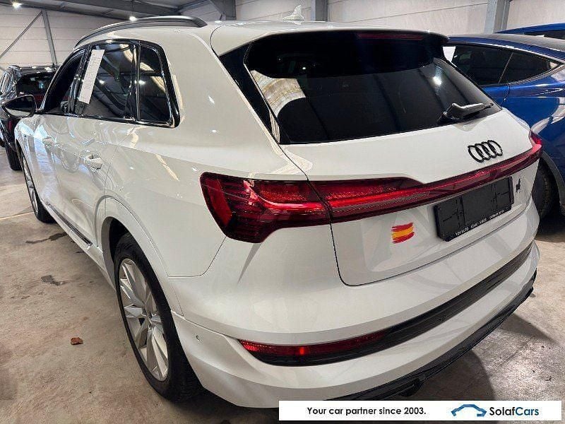 Gebraucht Audi e-tron S-Line 300 kW (408 PS) 2022 Weiß SUV