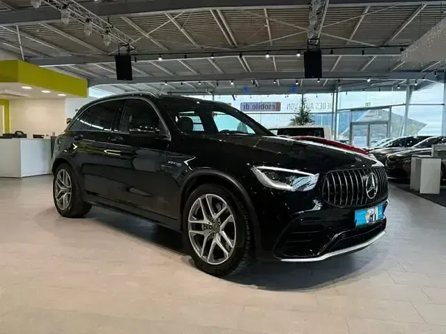 Gebraucht Mercedes GLC63 AMG AMG 476 PS (350 kW) 2021 Schwarz SUV