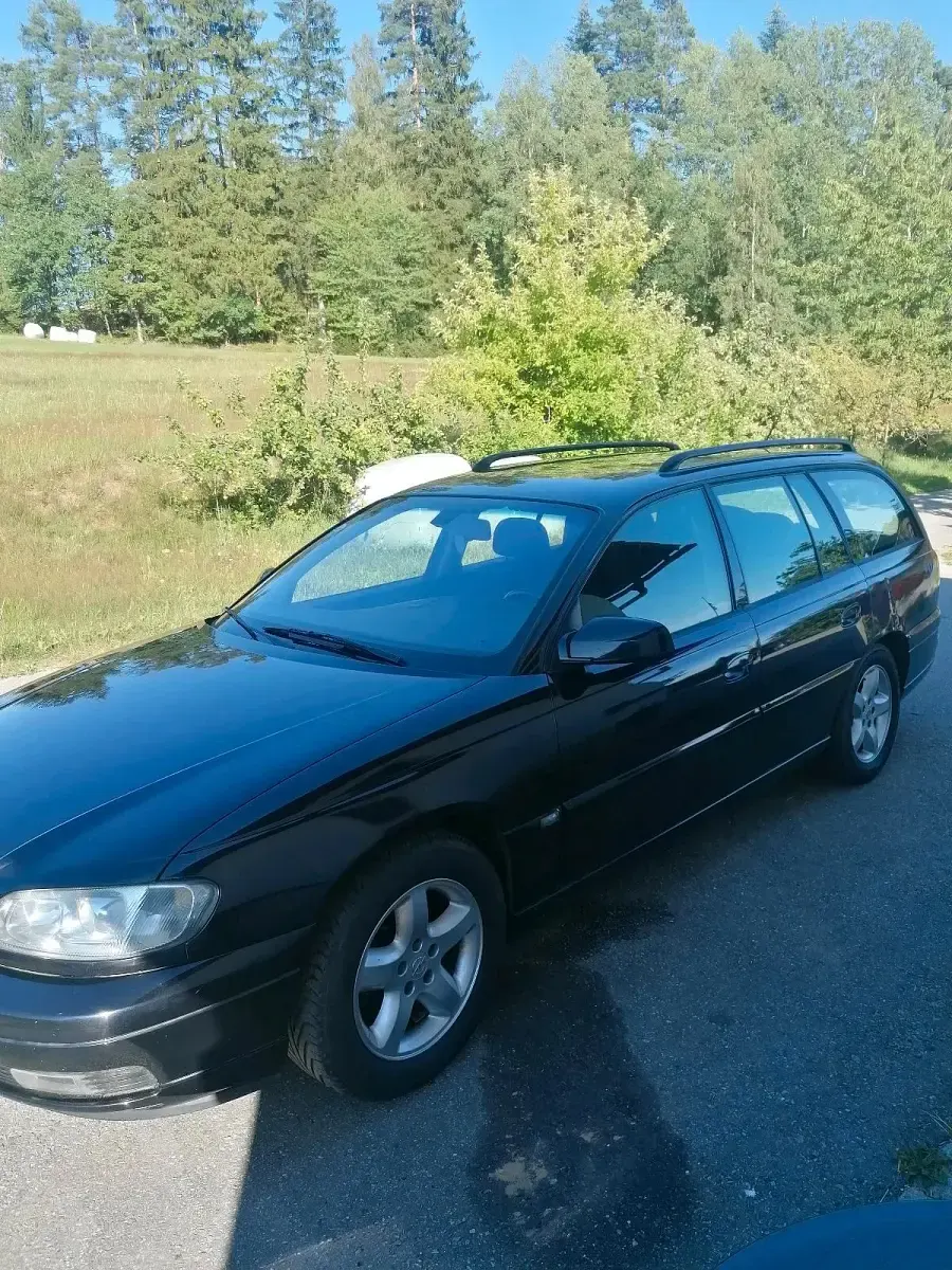 Gebraucht Opel Omega 120 PS (88 kW) 2003 Schwarz Kombi