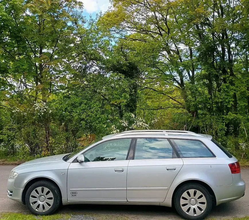 Używany Audi A4 140 KM (102 kW) 2005 Srebrny Kombi