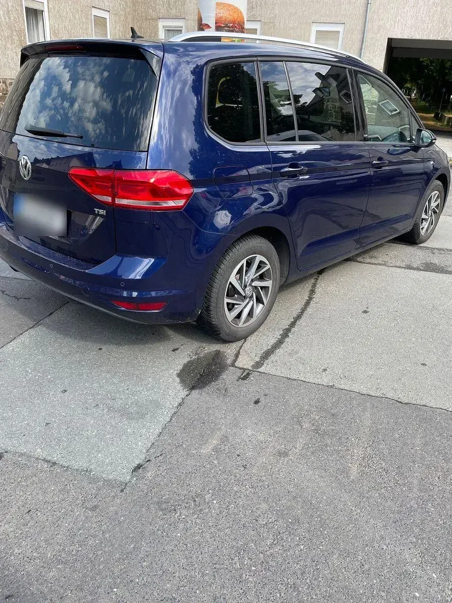 Gebraucht VW Touran Sound 110 PS (80 kW) 2018 Blau Van / Kleinbus