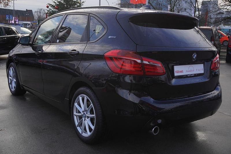 Gebraucht BMW 225 iPerformance 224 PS (164 kW) 2019 Black sapphire met. Van / Kleinbus