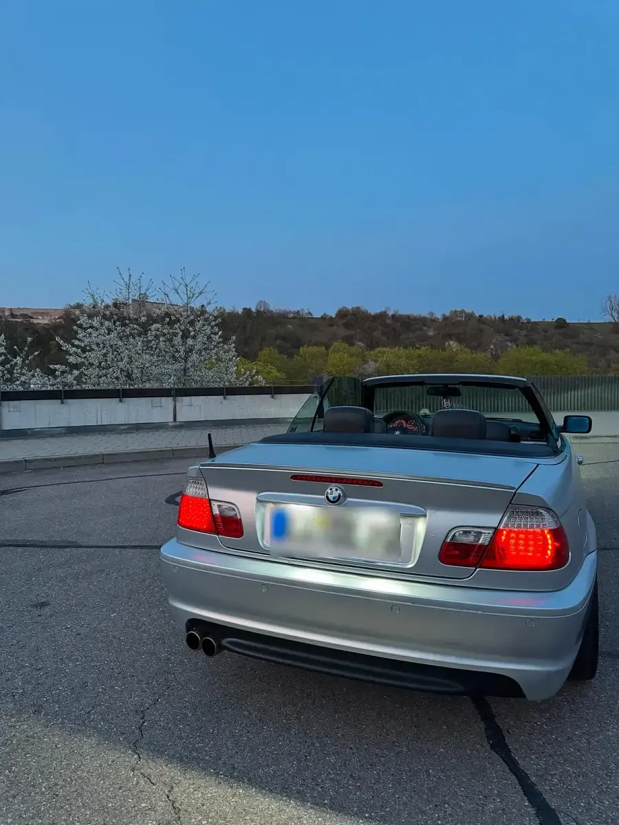 Gebraucht BMW 323 Cabriolet 170 PS (125 kW) 2000 Silber Cabrio