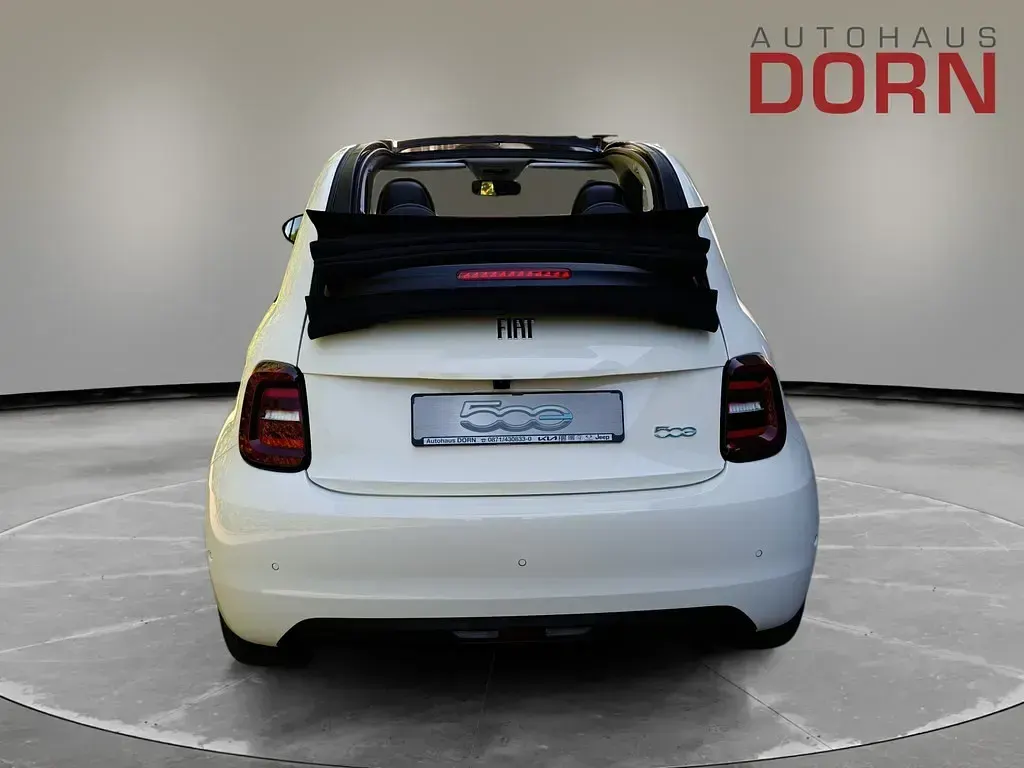 Gebraucht Fiat 500e 86 kW (118 PS) 2024 Weiß Cabrio