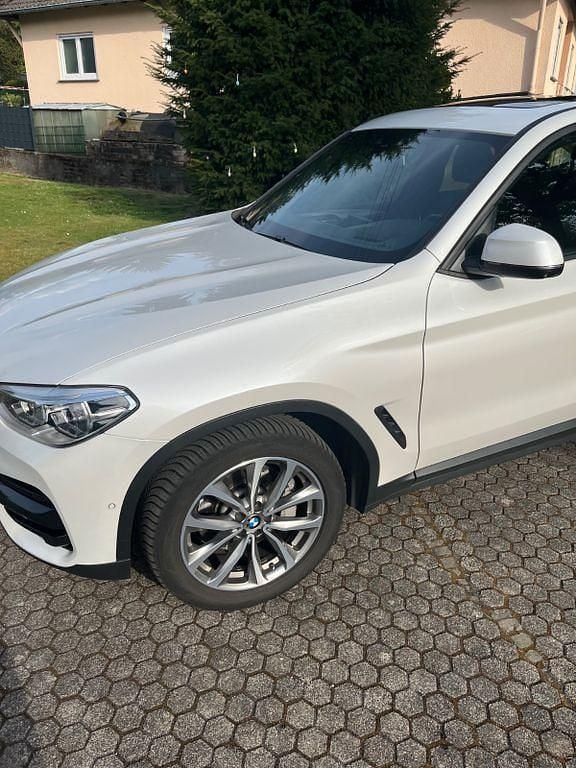 Second-hand BMW X3 Advantage 252 CP (185 kW) 2019 Alb SUV