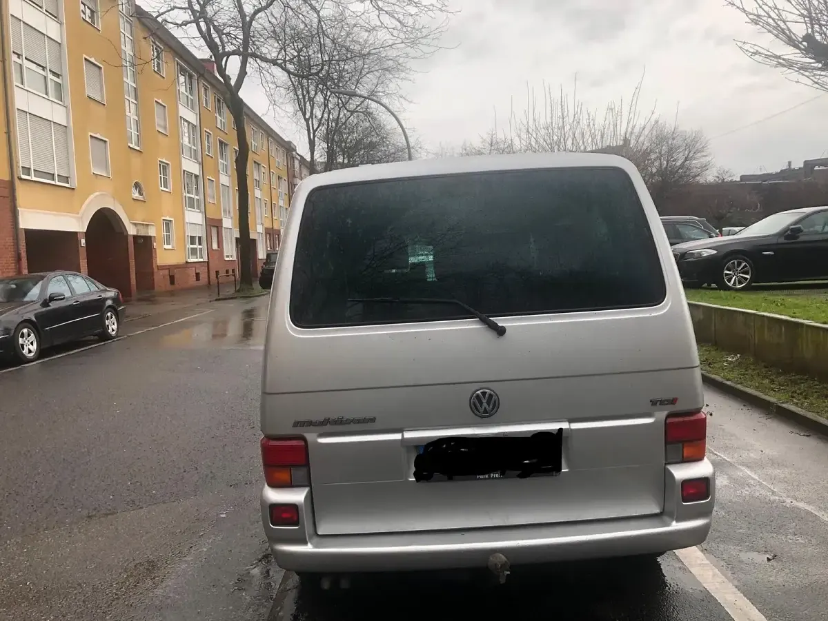 Usado VW T4 151 HP (111 kW) 2003 Prateado Van