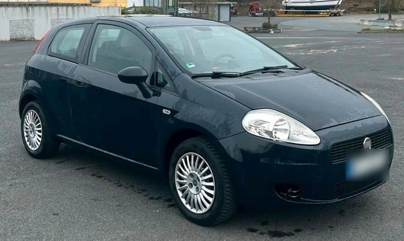 Gebraucht Fiat Punto 65 PS (47 kW) 2010 Blau Kleinwagen